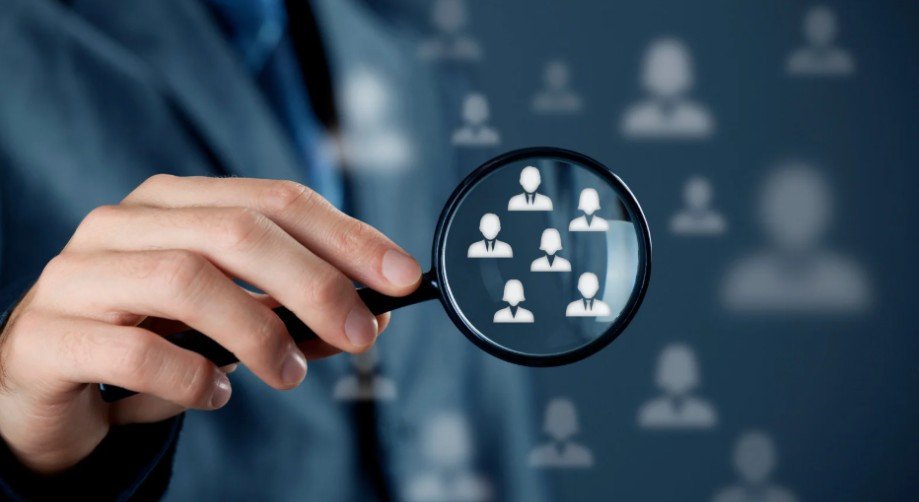 How to Get Your First Customers for a Small Business