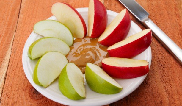 Quick Healthy Snacks to Keep at Home