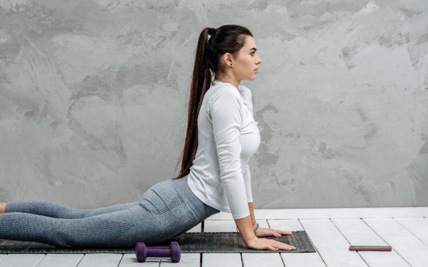 Simple Ways to Improve Posture Naturally